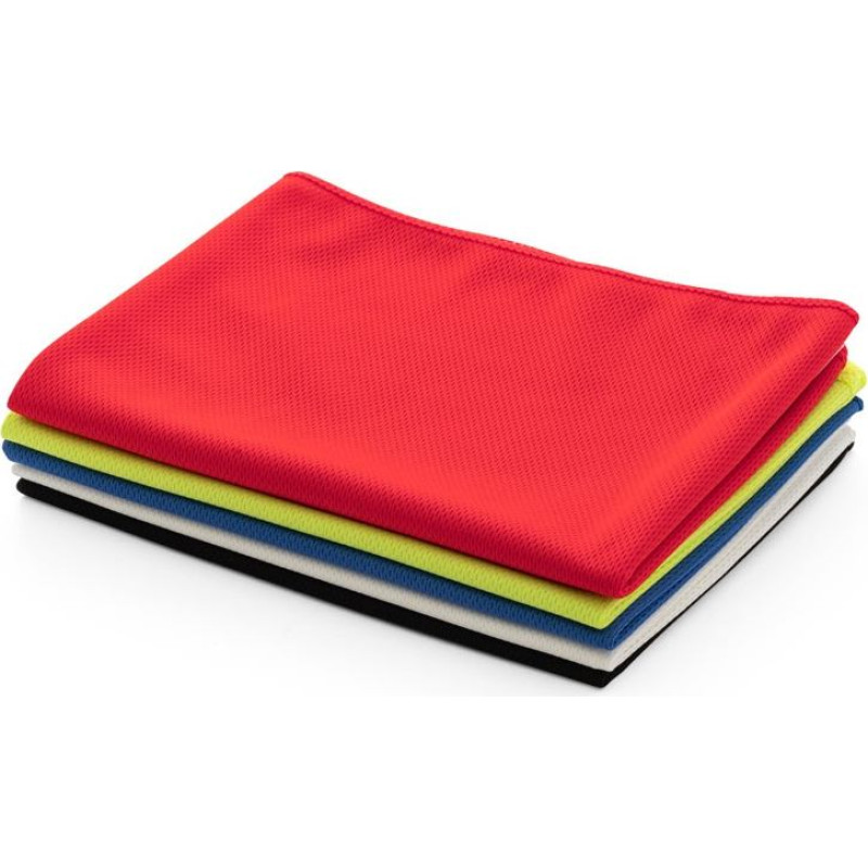 BERNAL. Recycled polyester (100% rPET) fitness cooling towel with non-woven pouch